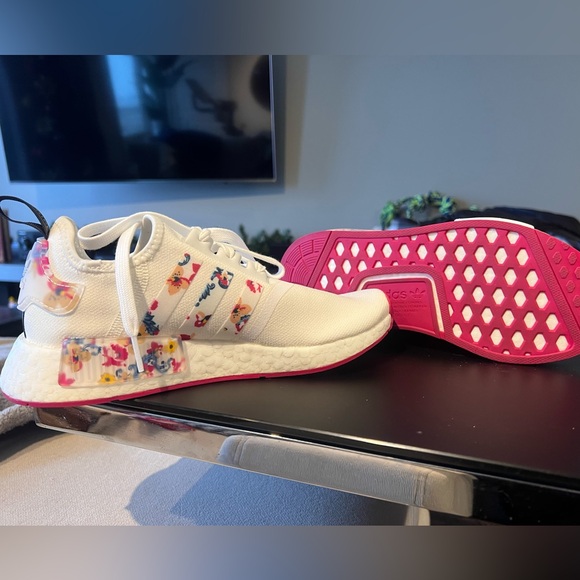 Adidas Her Studio LondonxWmns NMD_R1 - Picture 2 of 3